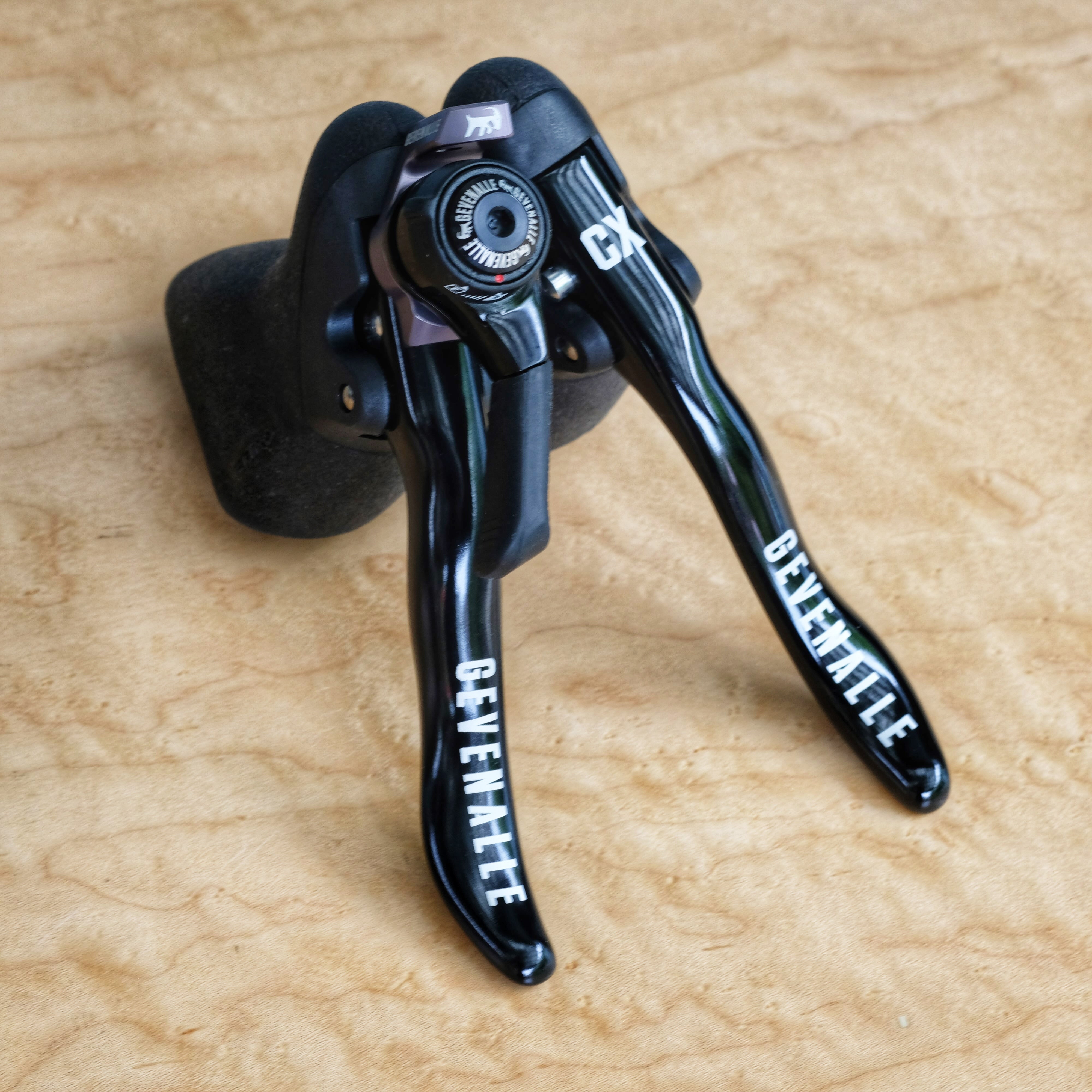 CX19SpeedGrey.jpg?v=1779738583